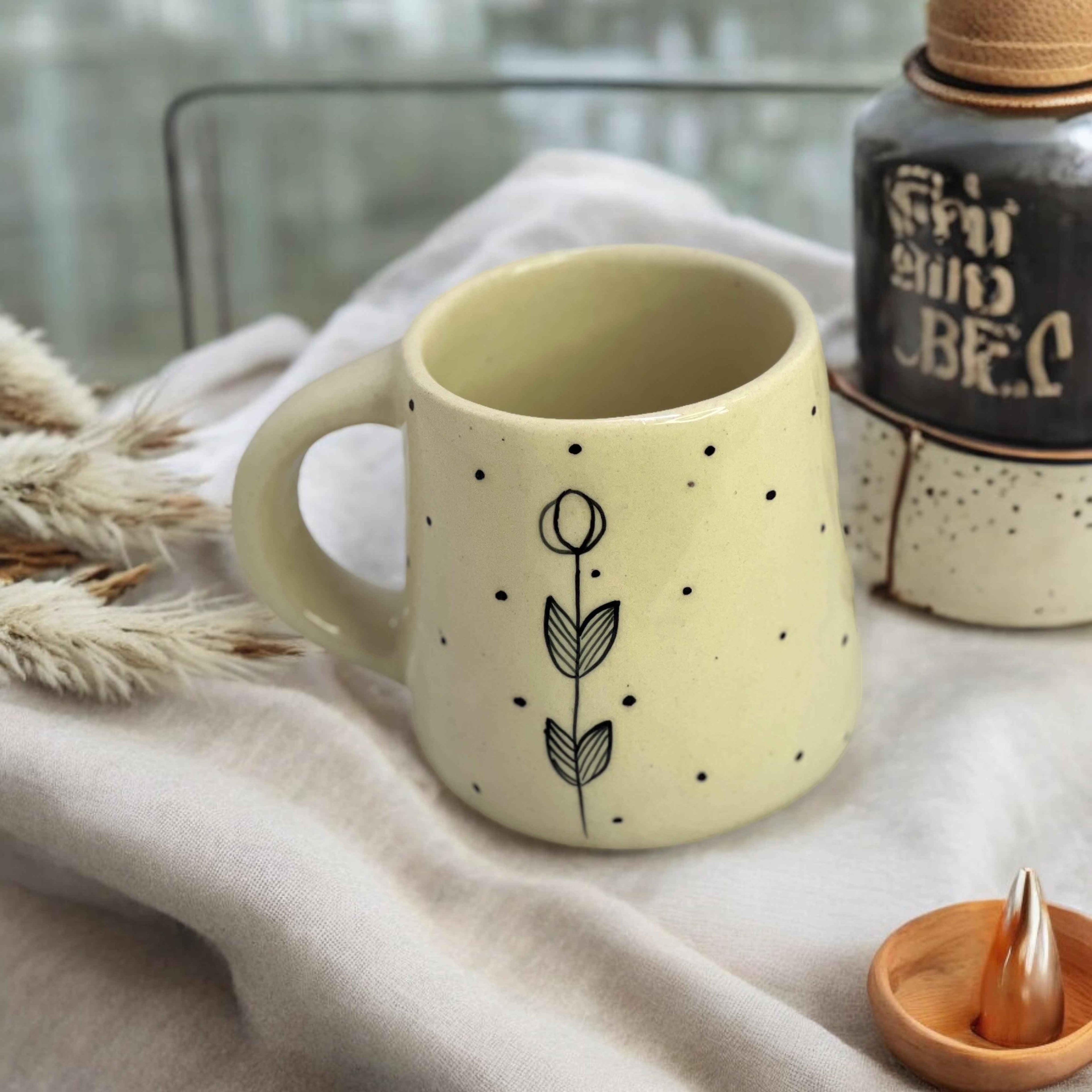 Closed Tulip Mugs - Clayful Homes