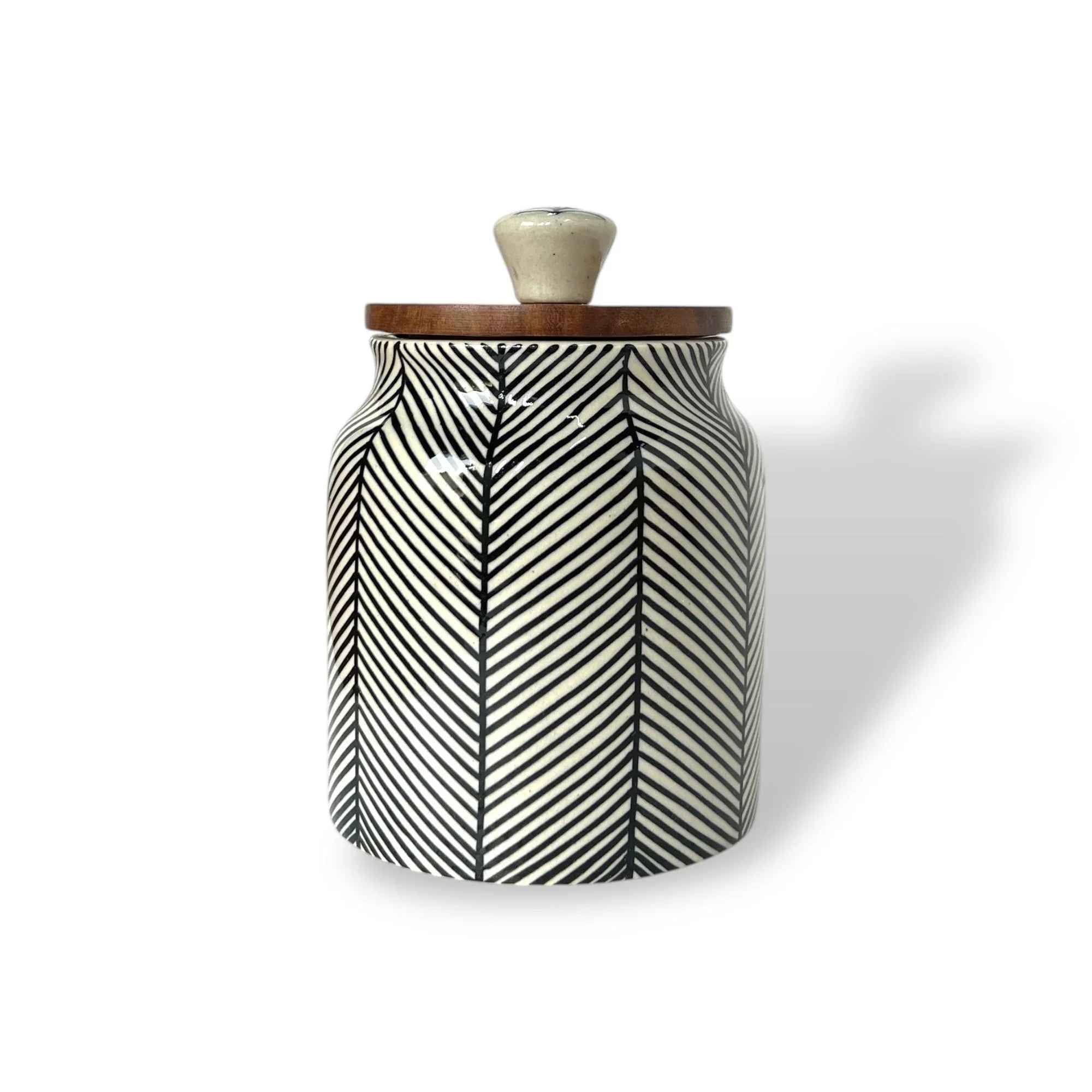 Black Lines Jar (Set of 1) - Clayful Homes