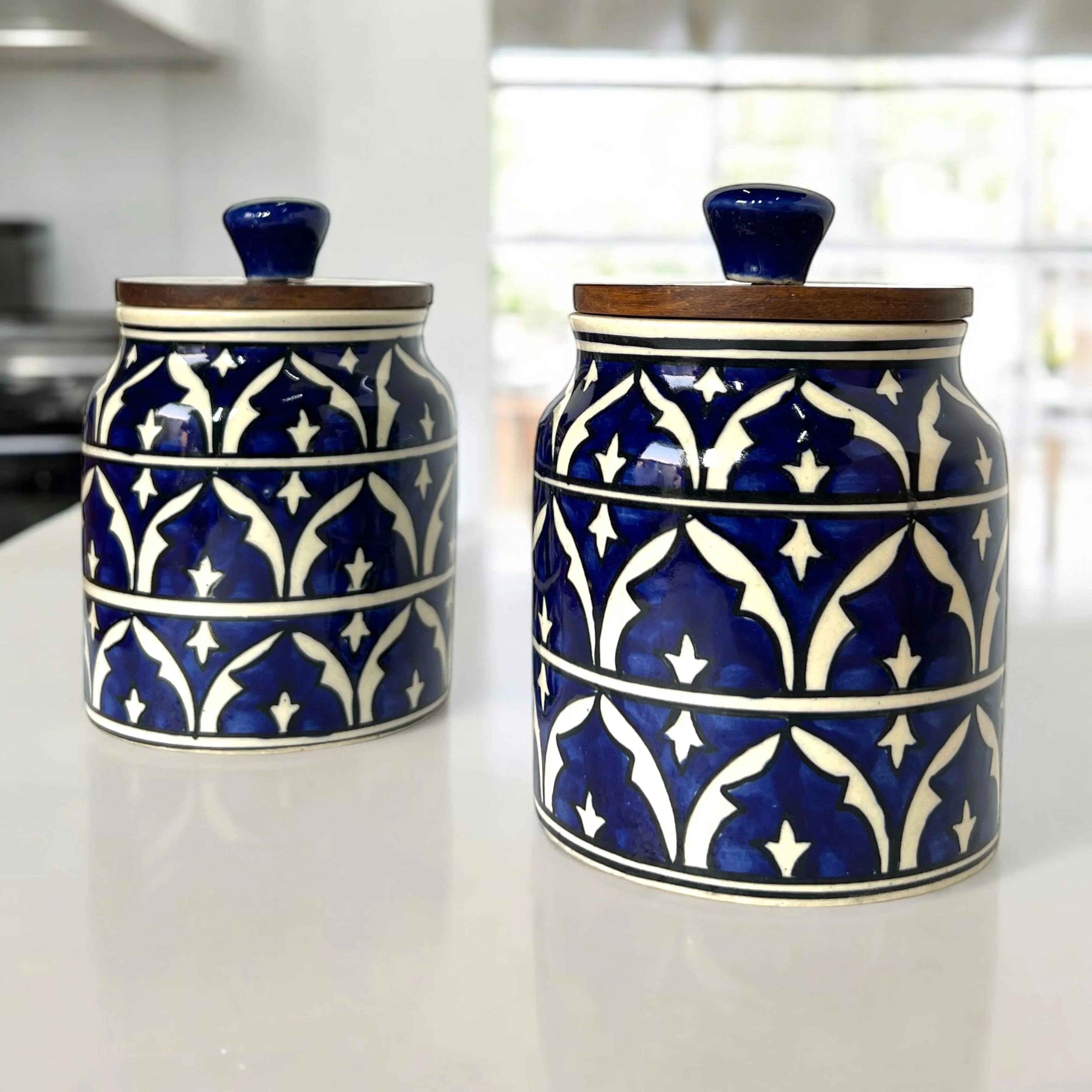 Ink Mughal Garden Jar (Set of 1)