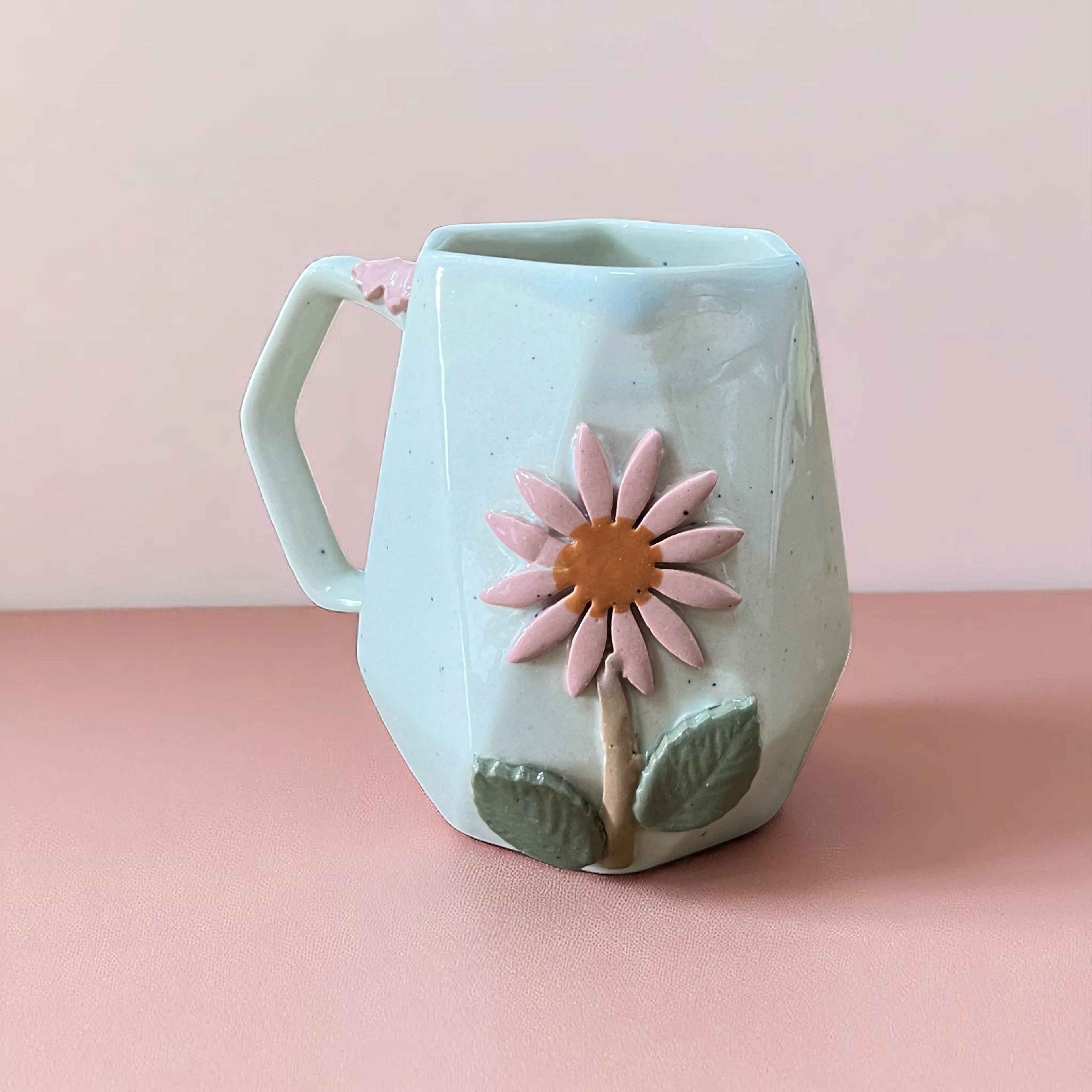 Diamond Cut Flower Mug - Clayful Homes