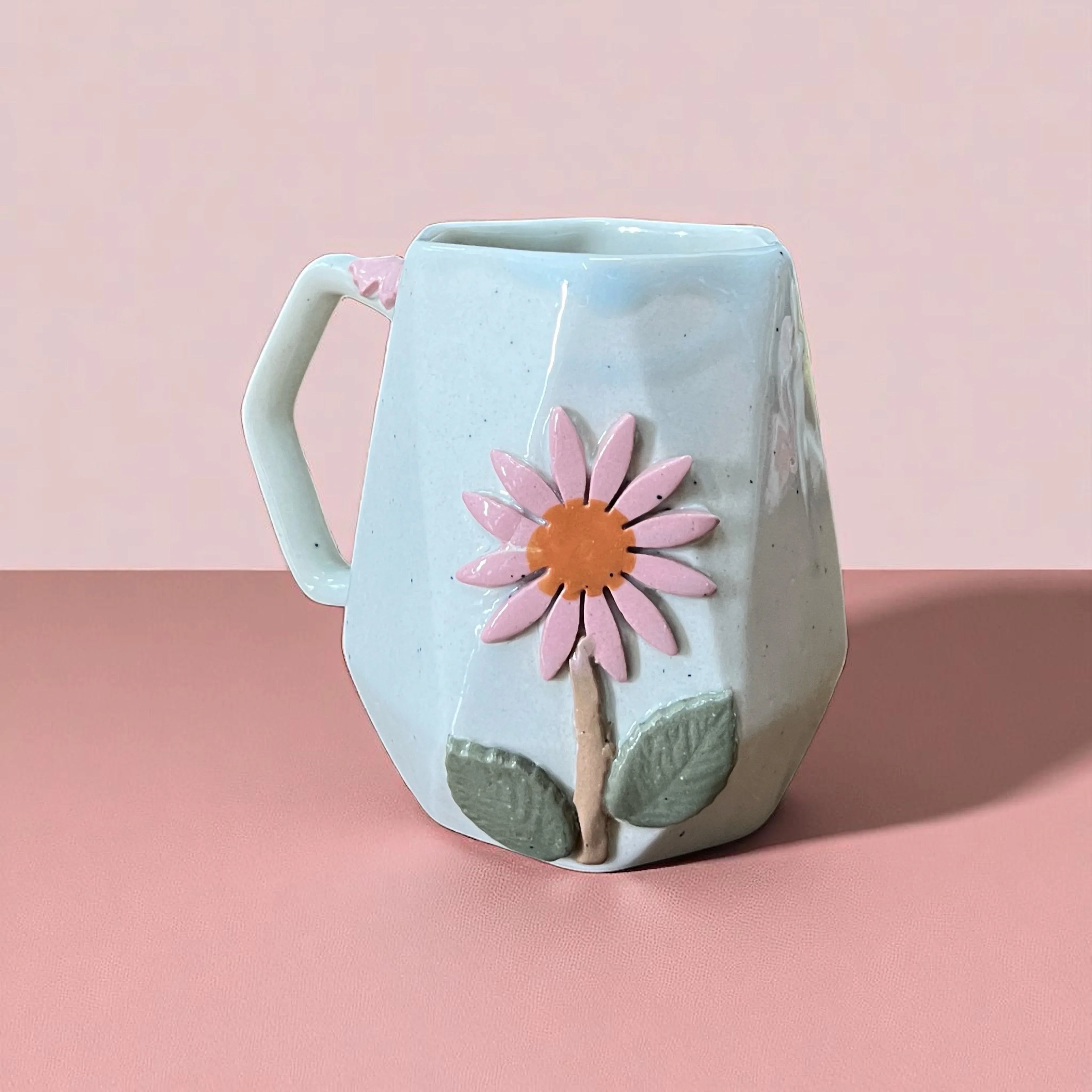 Diamond Cut Flower Mug - Clayful Homes