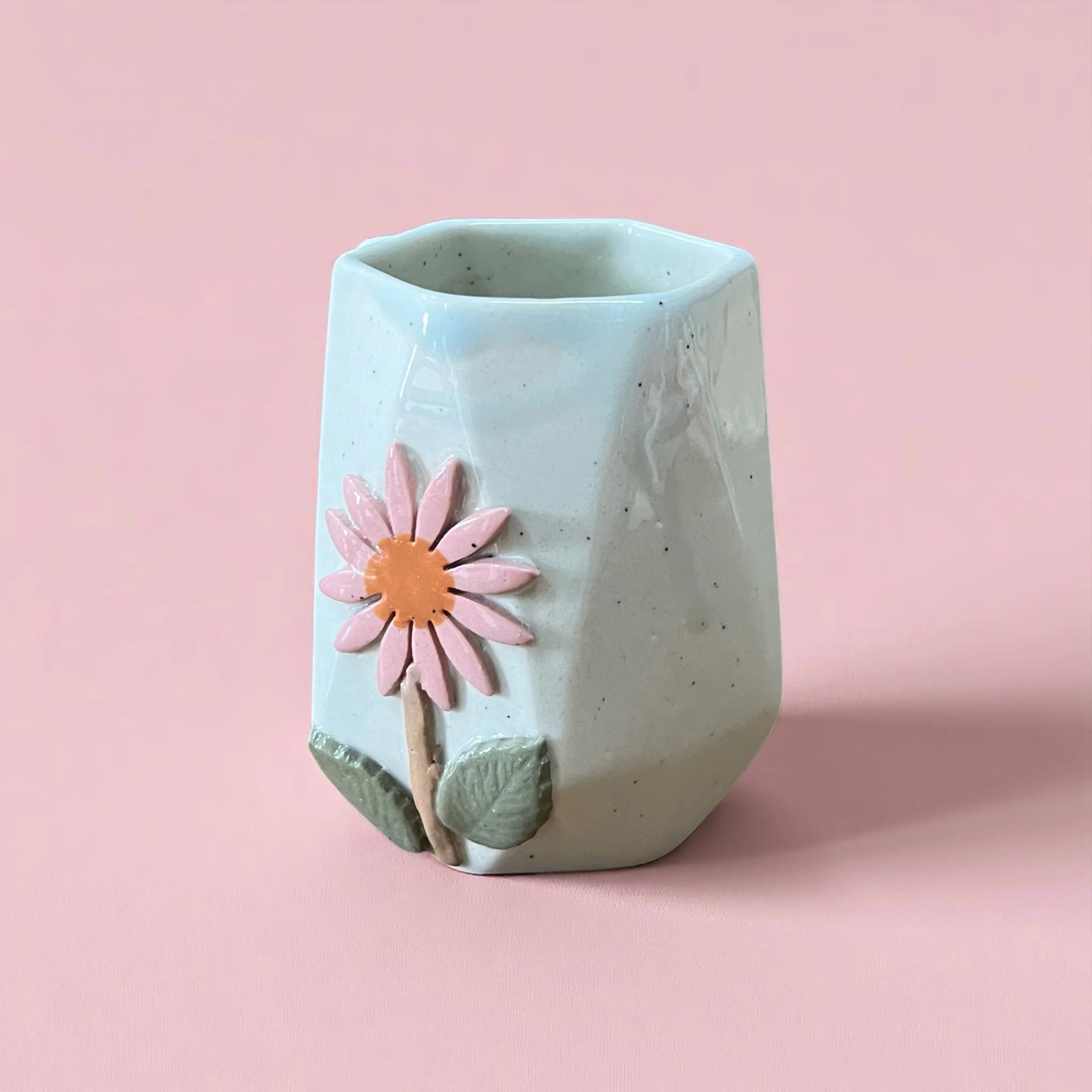 Diamond Cut Flower Mug - Clayful Homes