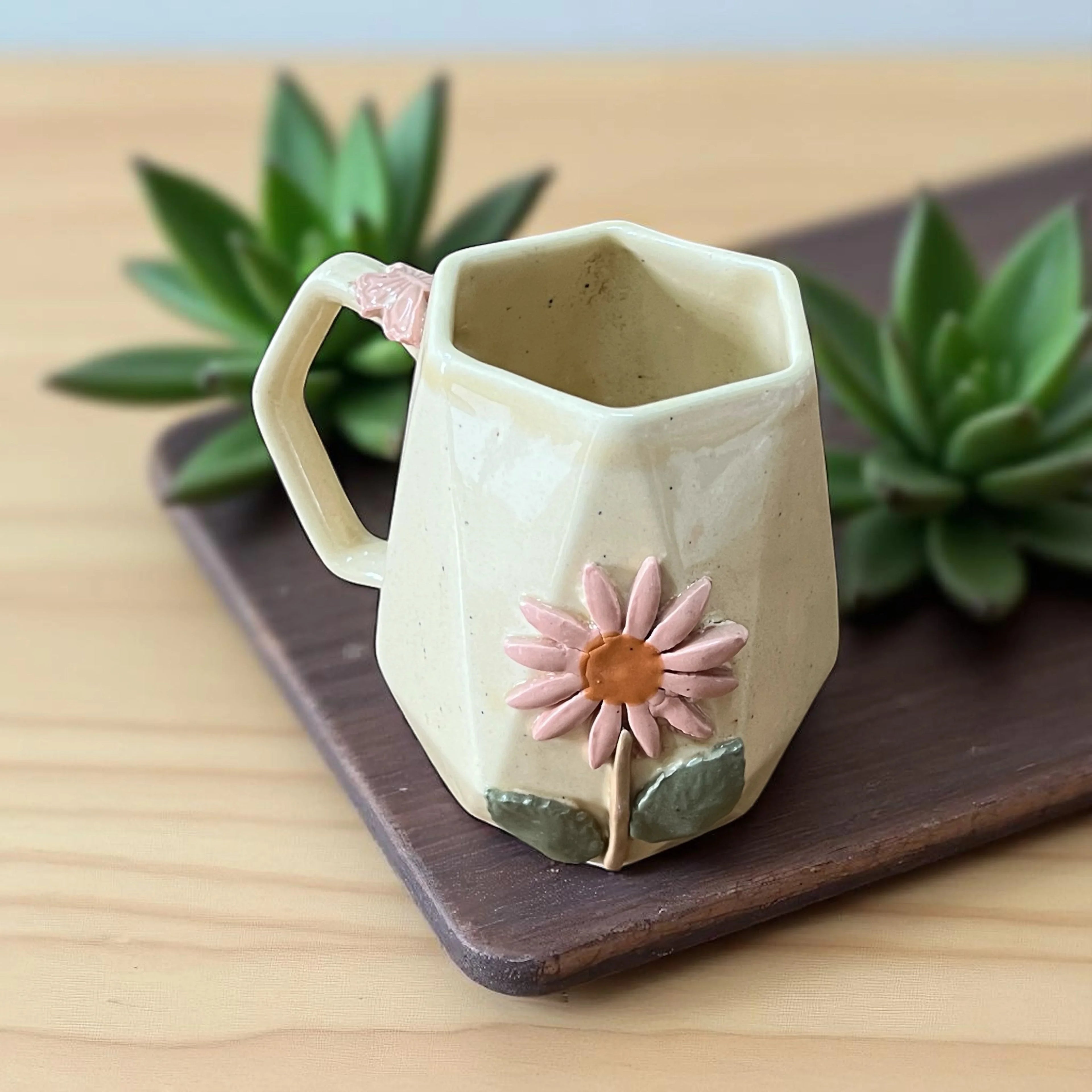 Gift me A Flower Mug - Clayful Homes