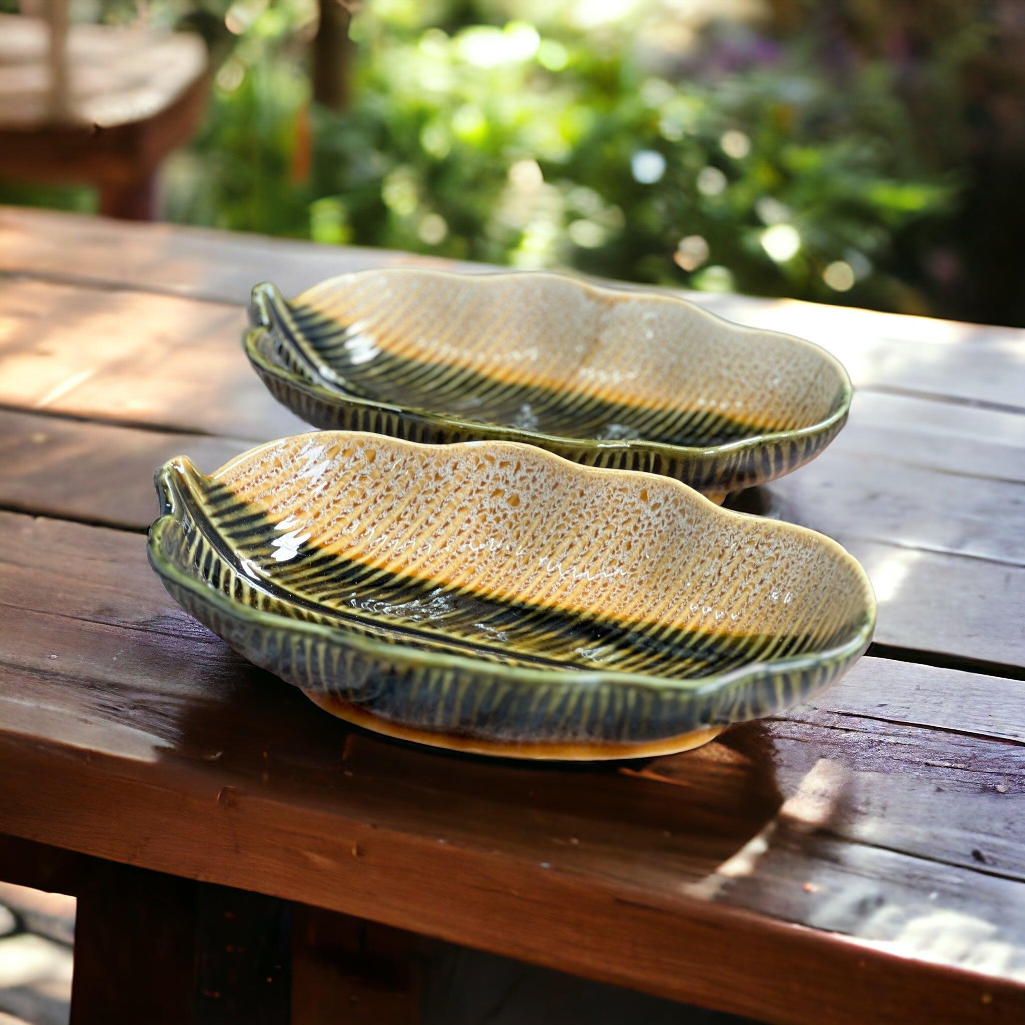 Green Grey Leaf Platter - Clayful Homes