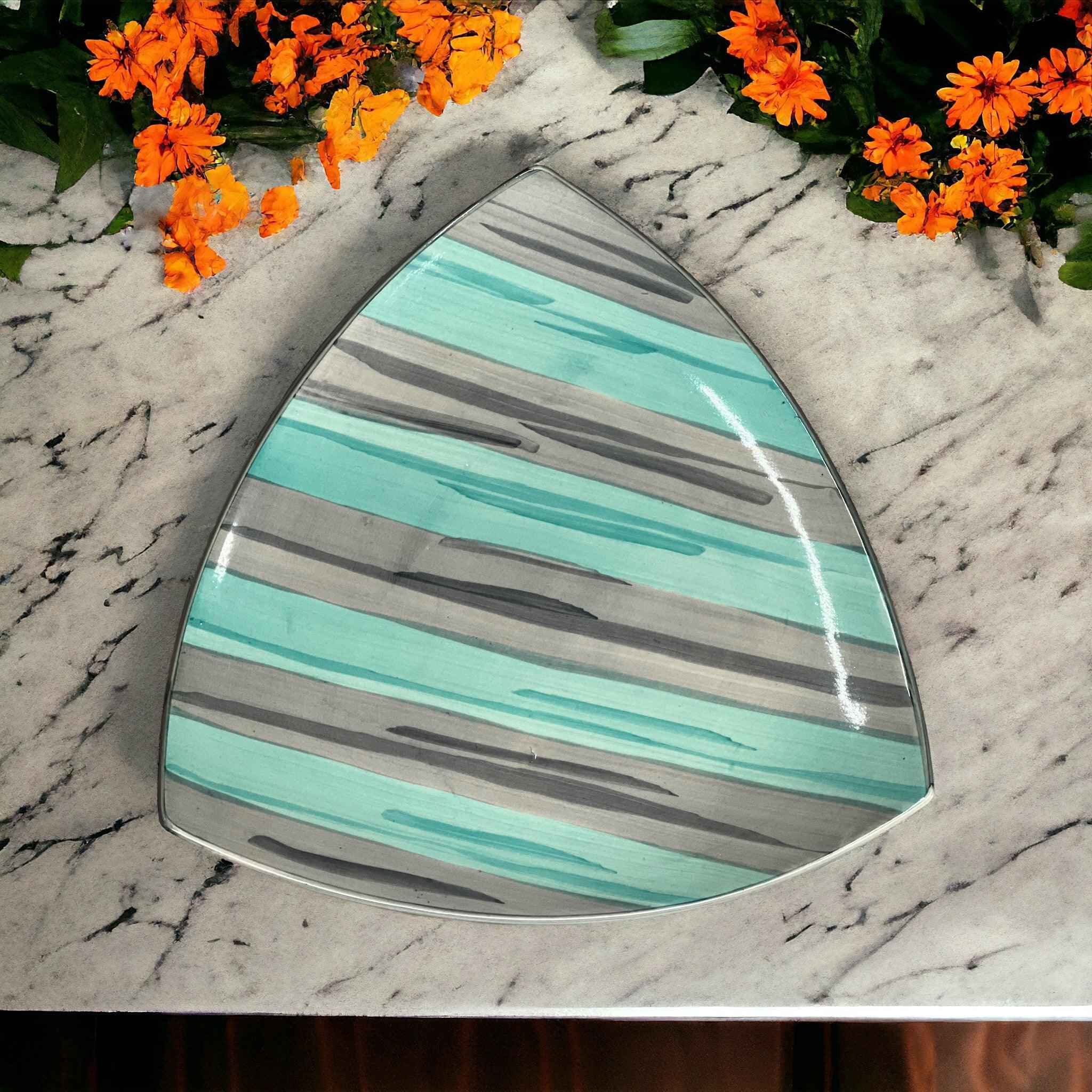 Triangle Platter with Dips - Clayful Homes