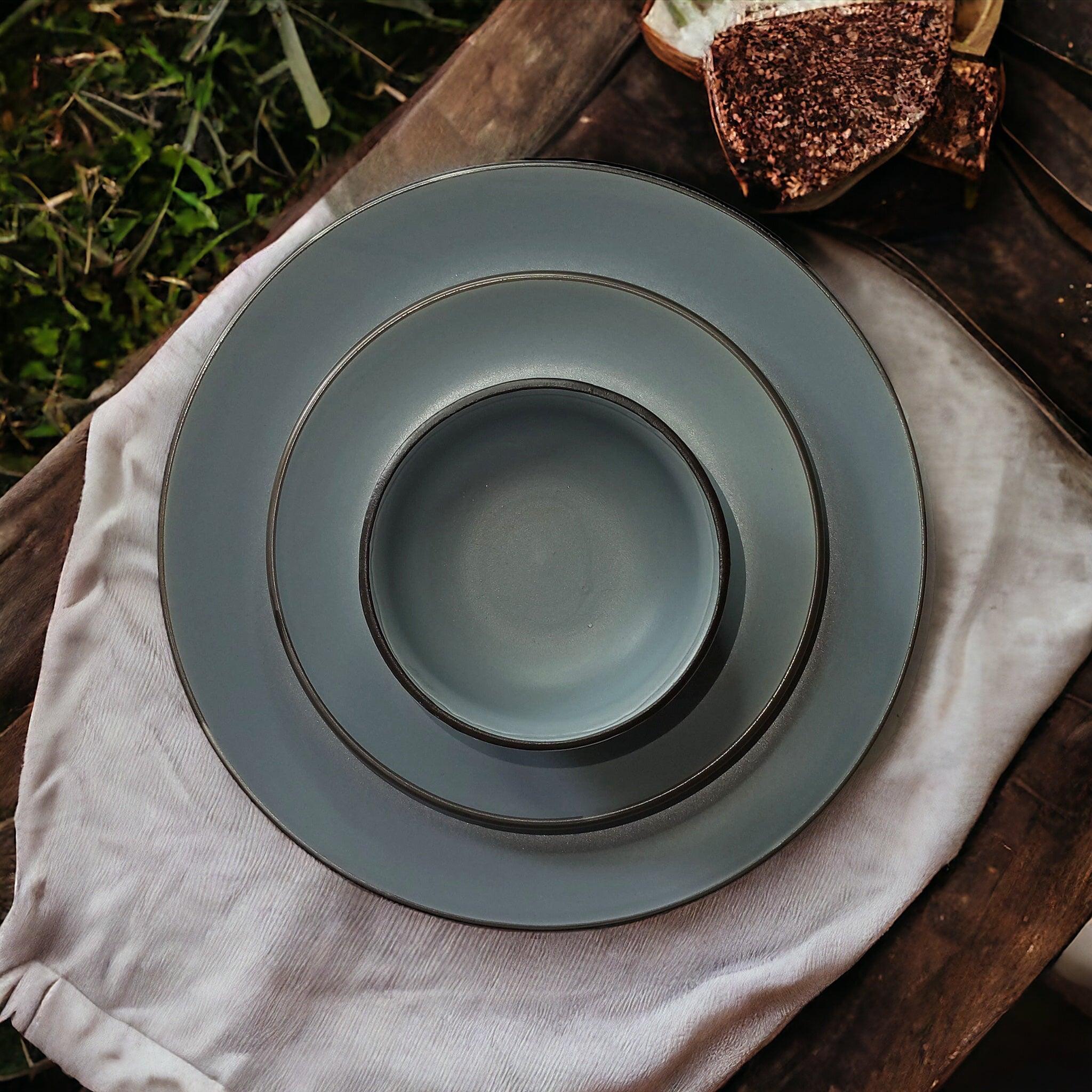 Grey Dinner set (3 pcs) - Clayful Homes