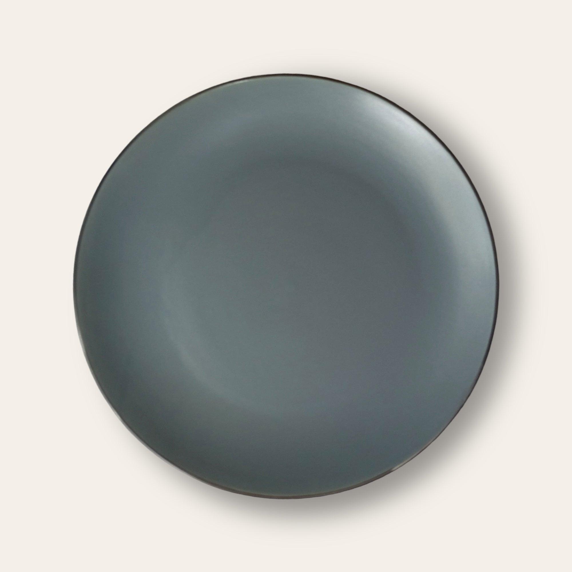 Grey Dinner set (3 pcs) - Clayful Homes