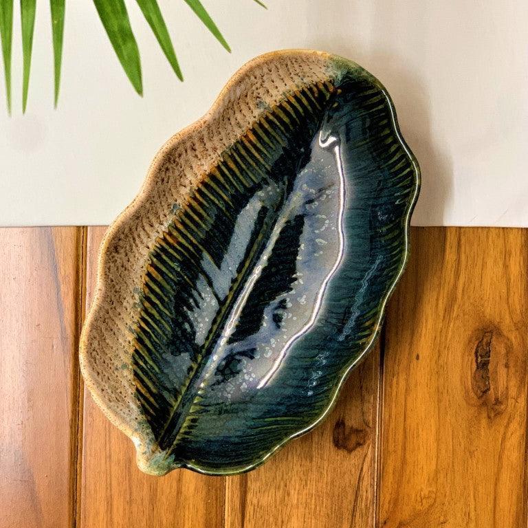 Green Grey Leaf Platter - Clayful Homes