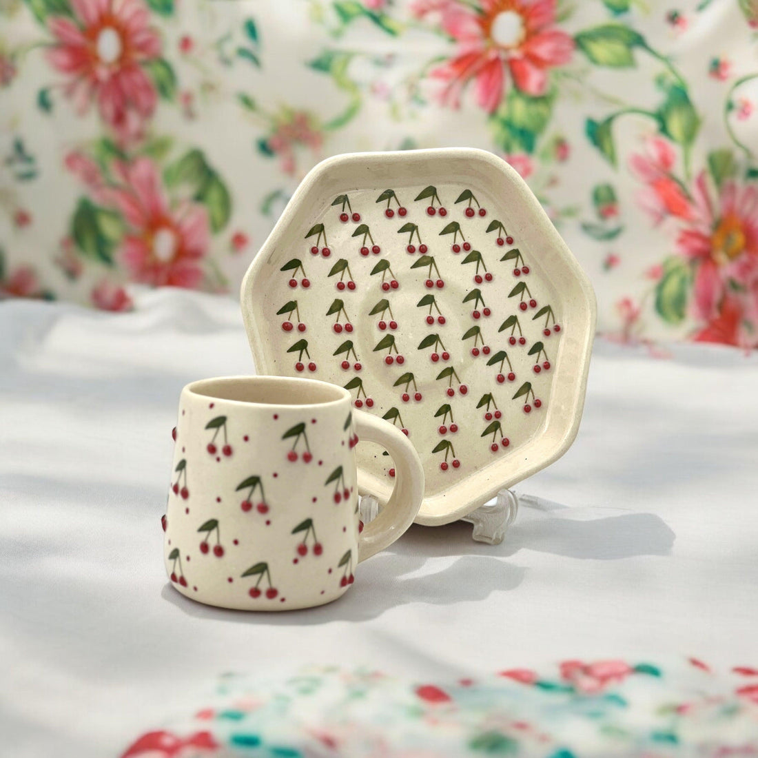 Cherry over the Cake set - Clayful Homes