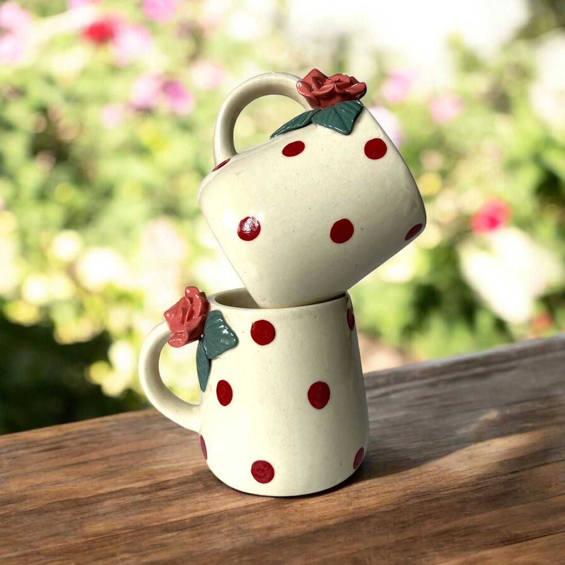 The Oval Rose Mugs - Clayful Homes