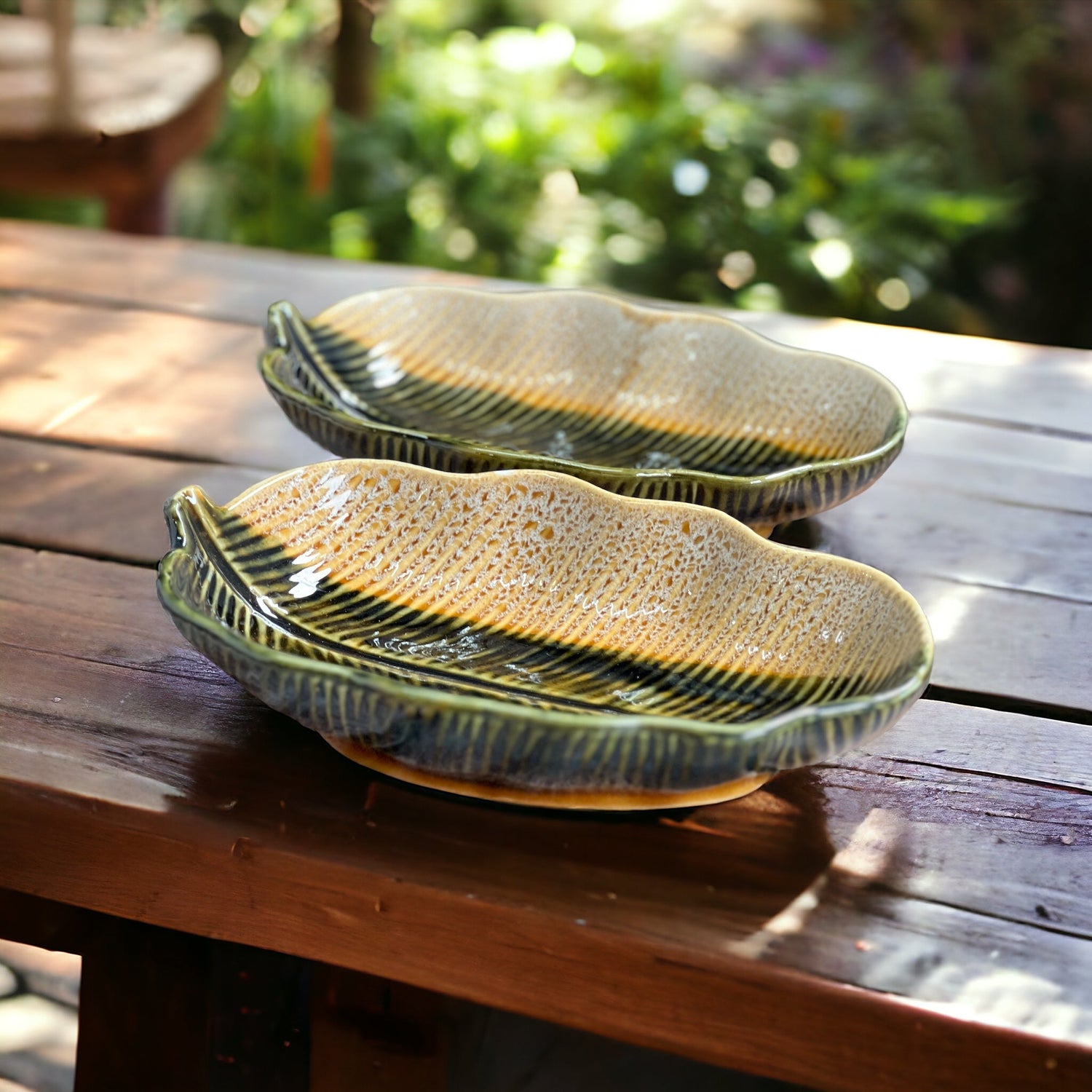 Green Grey Leaf Platter