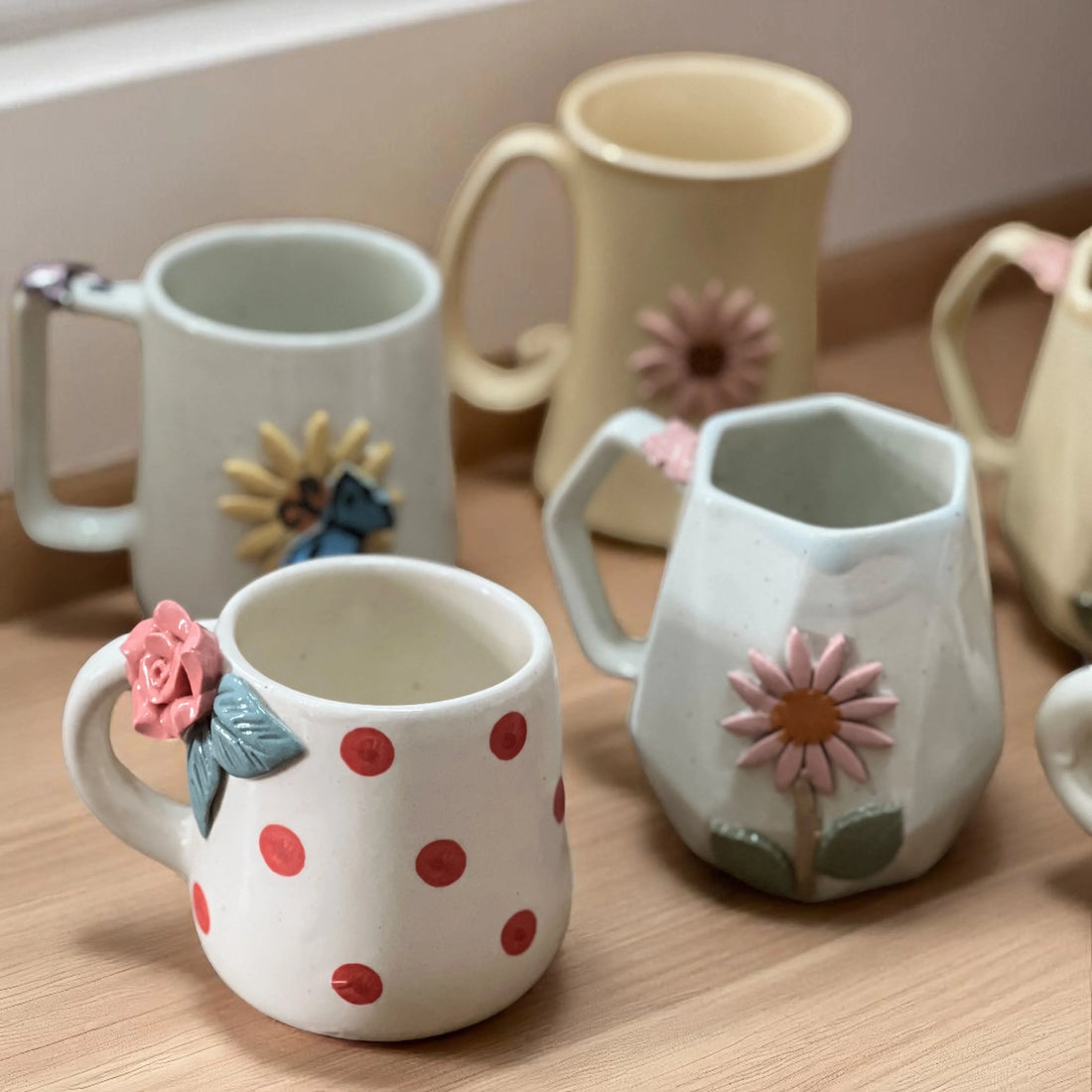 Blooming Flowers (Set of 6) - Clayful Homes